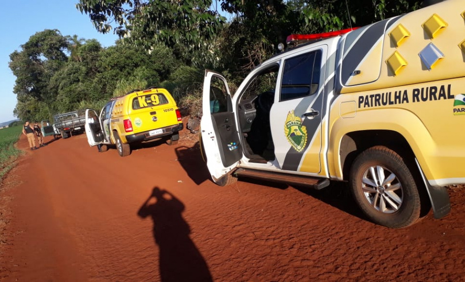 PM de Campo Mourão apreende arma e recupera veículo roubado no Centro-Oeste