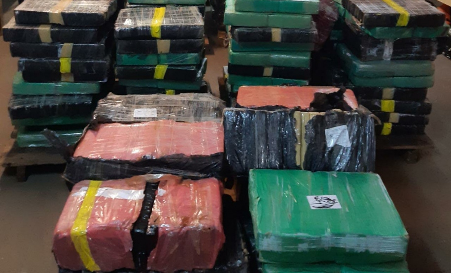 BPFron apreende 1,3 tonelada de maconha em Foz do Iguaçu durante a Operação Hórus