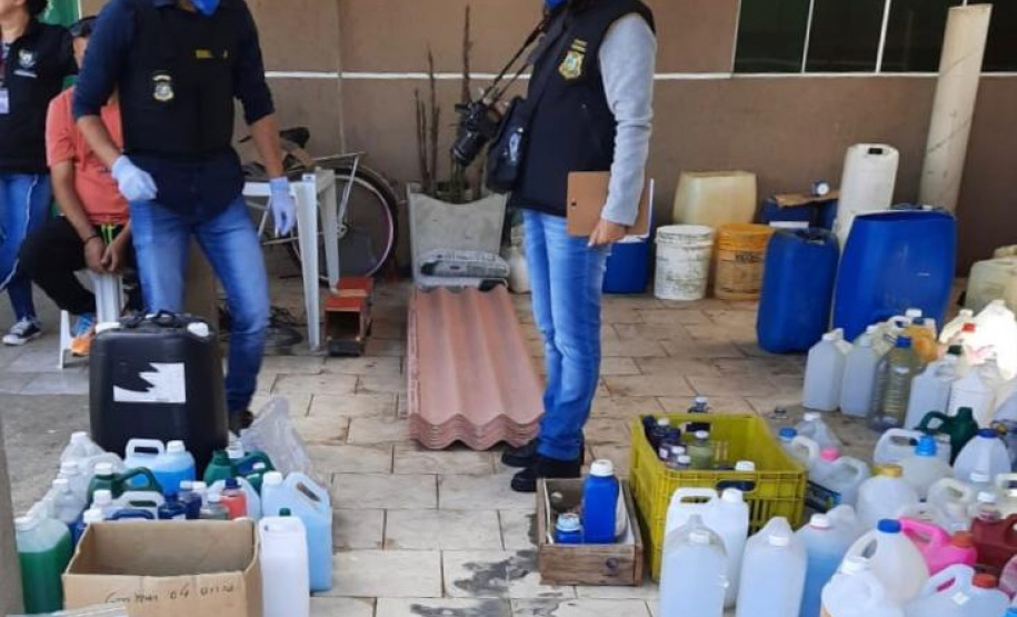 PCPR prende casal que vendia álcool em gel e outros produtos falsificados