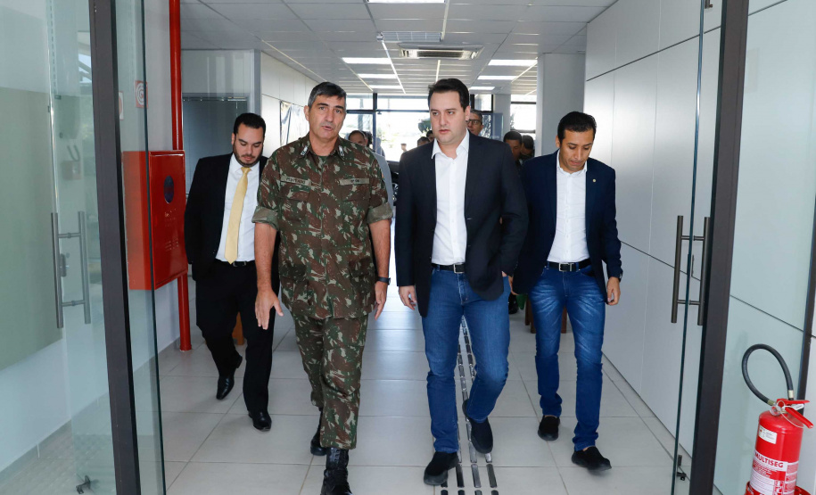 Governo e Exército alinham ações para combate ao novo coronavírus