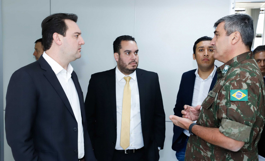 Governo e Exército alinham ações para combate ao novo coronavírus