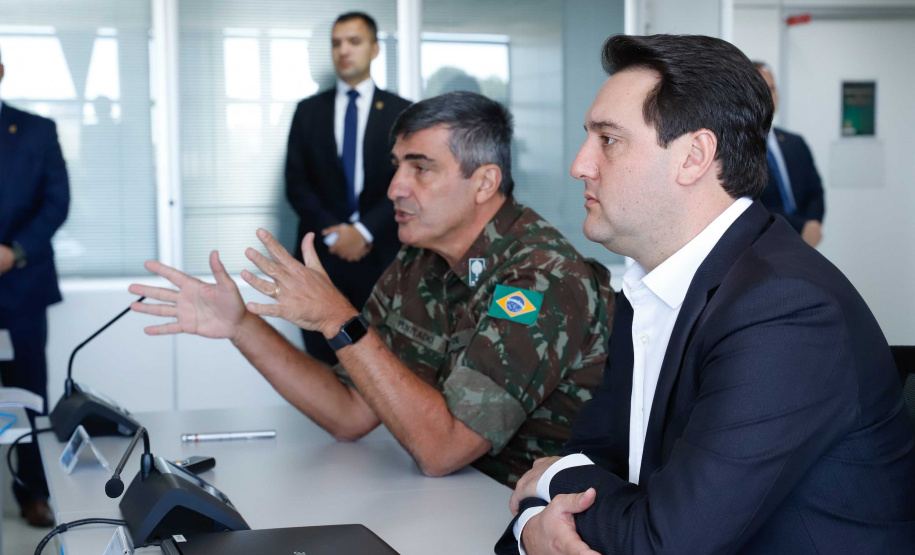 Governo e Exército alinham ações para combate ao novo coronavírus