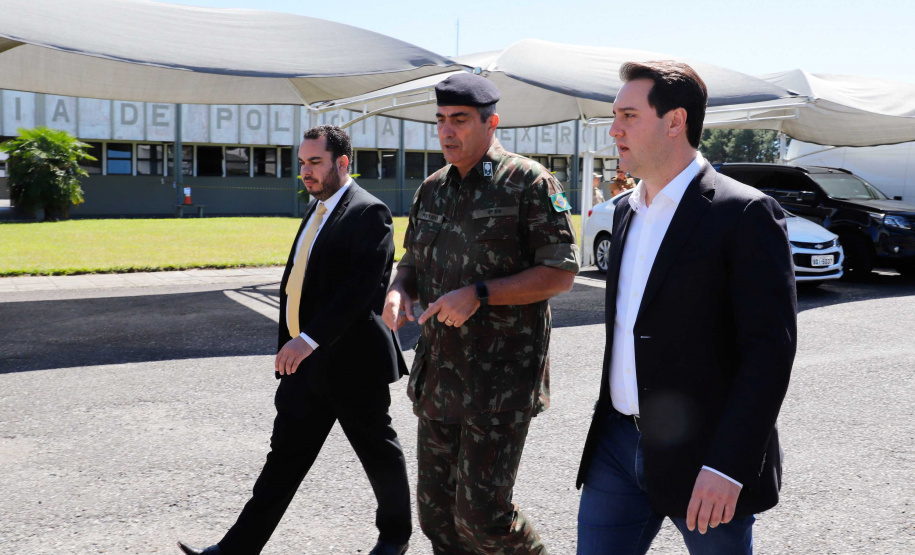 Governo e Exército alinham ações para combate ao novo coronavírus