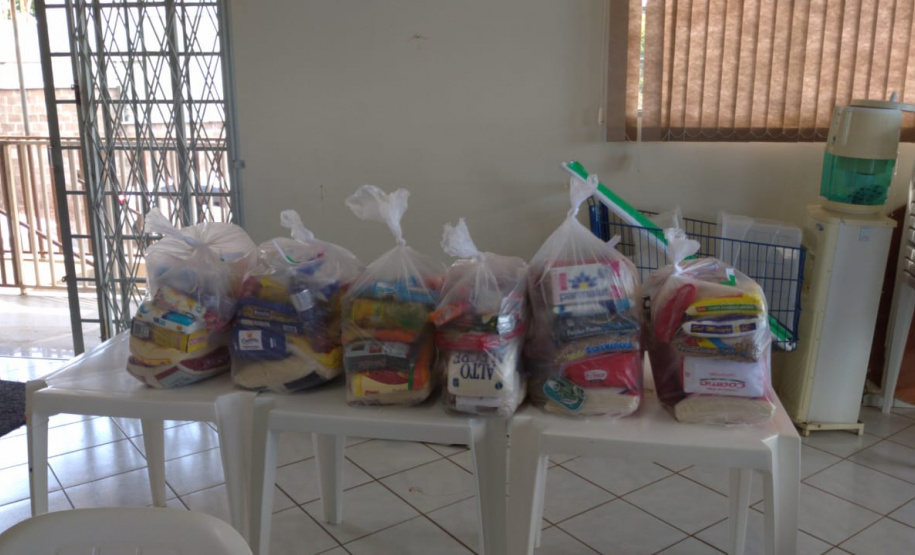 Depen de Cascavel arrecada 850 kg de alimentos não perecíveis e 50 cestas básicas para doação