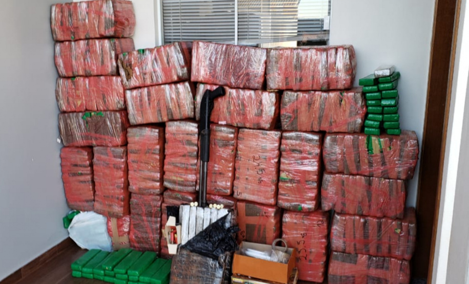 PCPR apreende 712 quilos de maconha e prende suspeitos de tráfico em Toledo