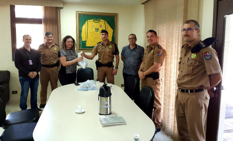 Presos já produziram 69 mil máscaras em menos de um mês