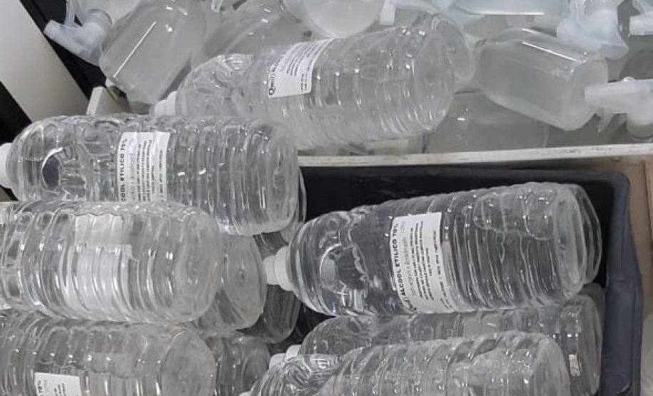 PCPR doa 1,4 mil frascos de álcool em gel apreendidos para UFPR