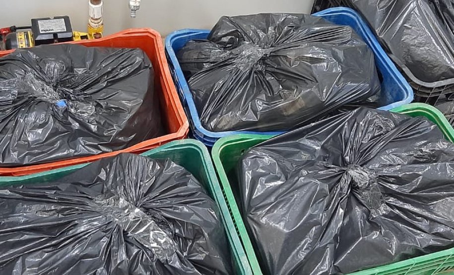 PCPR doa 1,4 mil frascos de álcool em gel apreendidos para UFPR