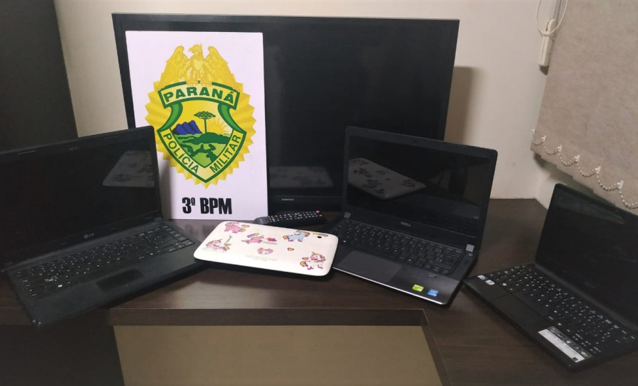 No Sudoeste do estado, PM apreende espingarda e cumpre mandados judiciais