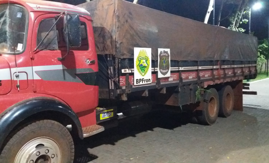 BPFron apreende carga de cigarros contrabandeados avaliada em mais de R$ 1,5 milhão durante Operação Hórus