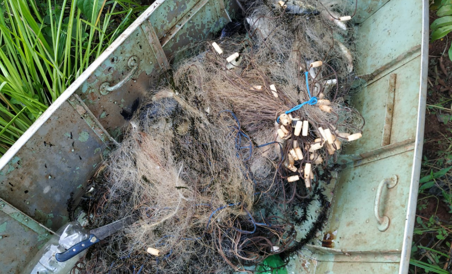 Polícia Ambiental prende quatro homens e apreende 89 quilos de peixes no Norte Pioneiro