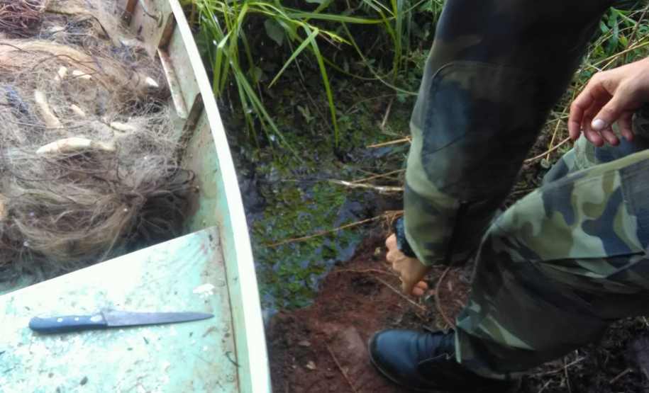 Polícia Ambiental prende quatro homens e apreende 89 quilos de peixes no Norte Pioneiro