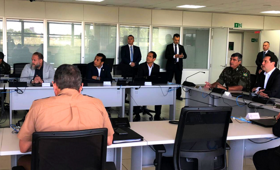 Governo e Exército alinham ações para combate ao novo coronavírus