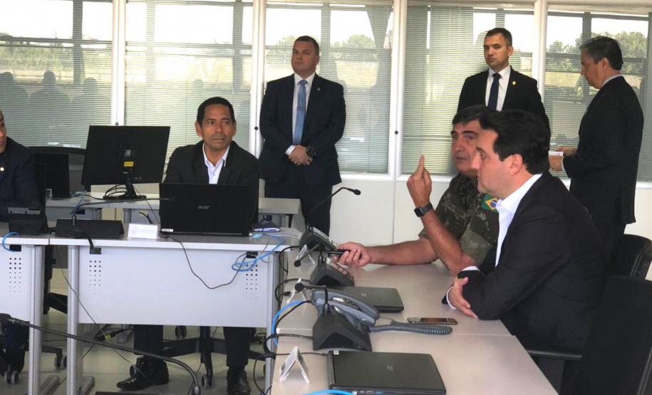 Governo e Exército alinham ações para combate ao novo coronavírus