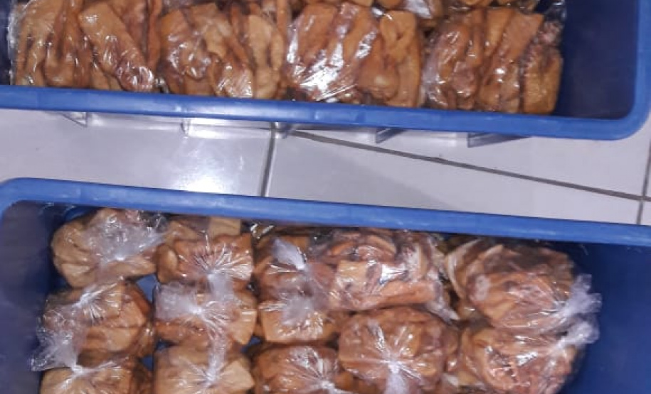 Setor de panificação de Foz do Iguaçu fabrica cueca-virada para diversificar alimentação dos presos