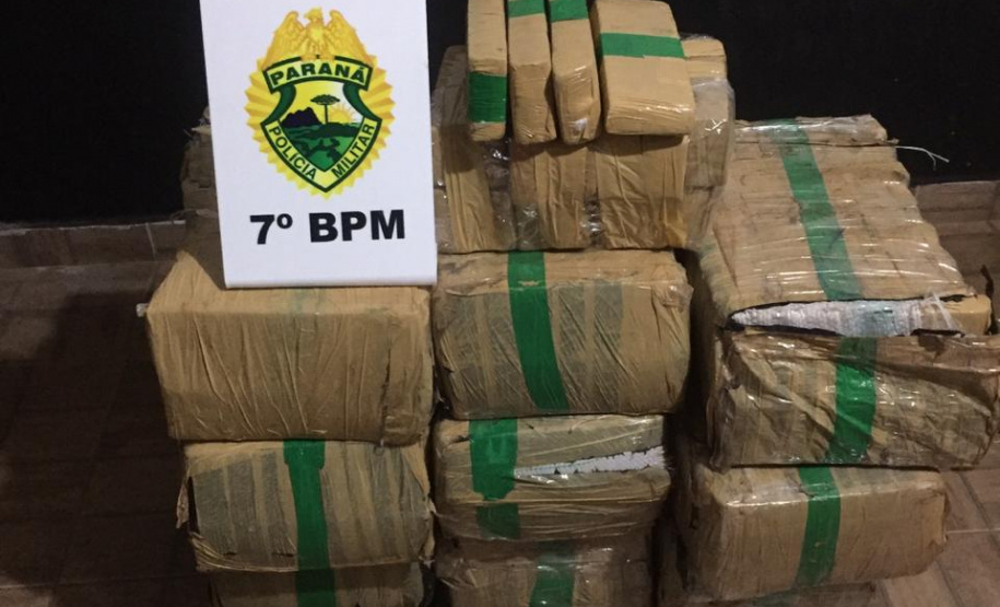Em cinco dias, PM apreende mais de 1,4 tonelada de maconha no Noroeste do estado