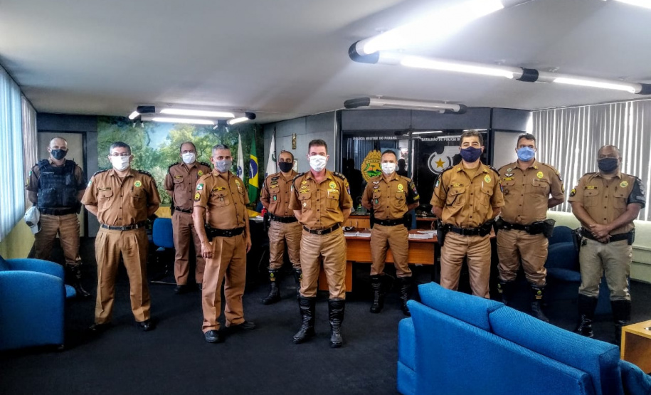 No BPTran, praças promovidos recebem as novas divisas do comandante da unidade