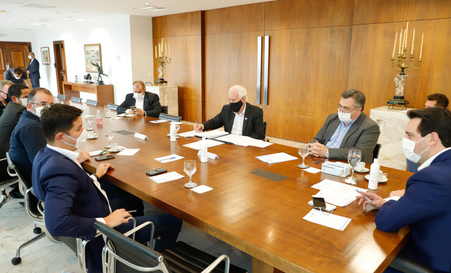 Governo do Estado amplia fiscalização na divisa com São Paulo