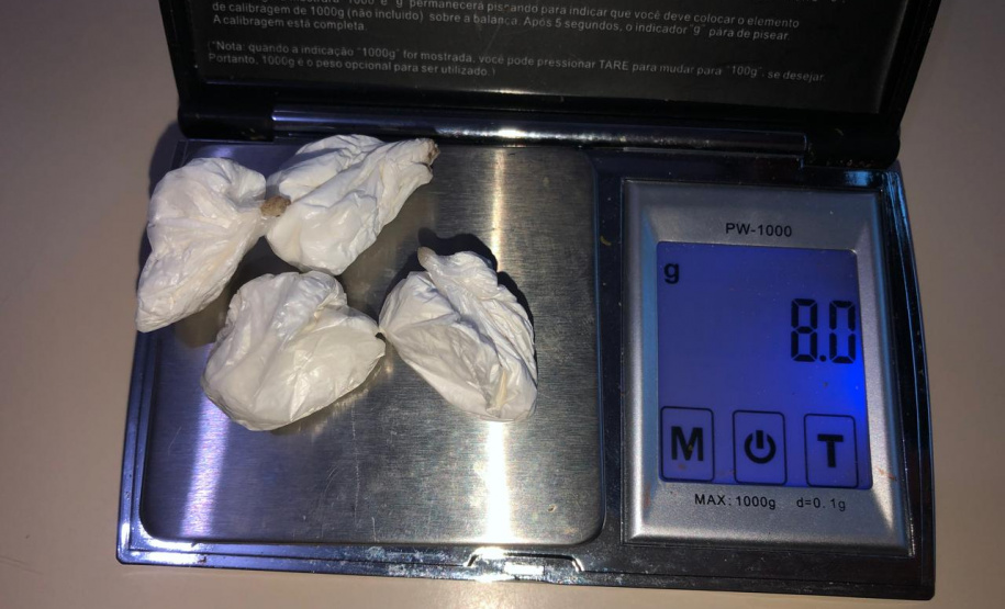 Agentes penitenciários de Cascavel evitam entrada de 17 celulares e drogas em unidades prisionais