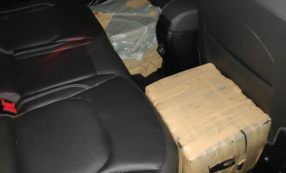 PM de Londrina recebe denúncia e apreende 320 quilos de maconha e arma de fogo