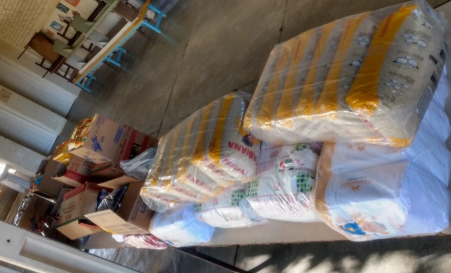 Agentes da Penitenciária Feminina de Piraquara se reúnem para ação social na RMC