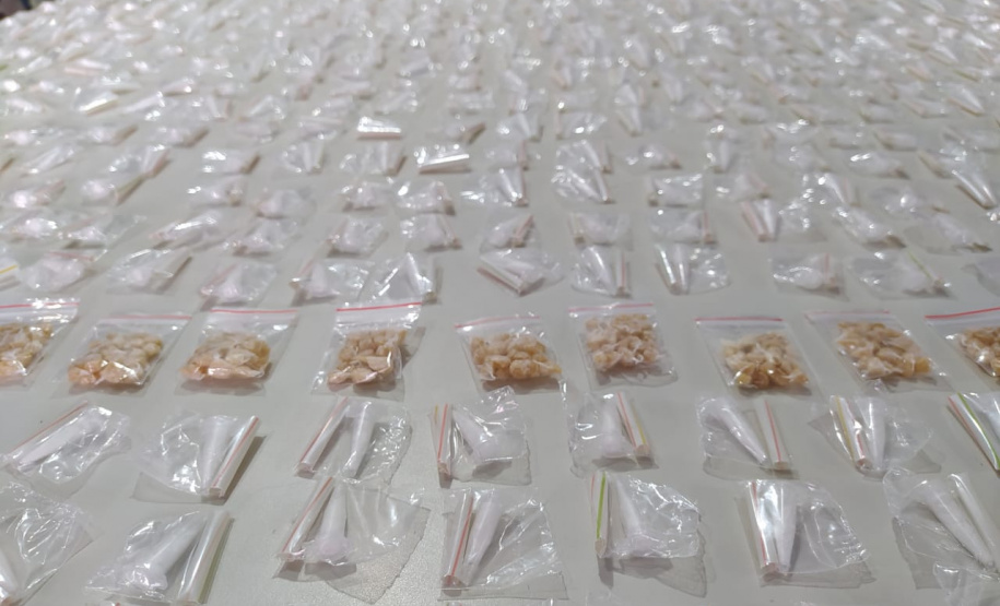 Batalhão de Guarda e BOPE deflagram operação contra o tráfico de drogas em Piraquara (PR); dois envolvidos são presos