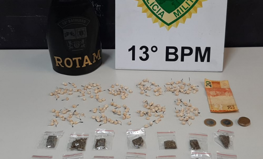 Operação Tático Móvel apreende mais de 11 quilos de drogas e aborda mais de 500 pessoas em Curitiba