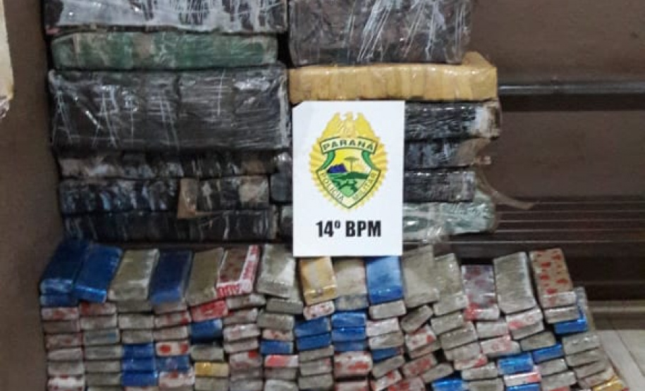 Carro carregado com 391 quilos de maconha é localizado pela PM em Foz do Iguaçu