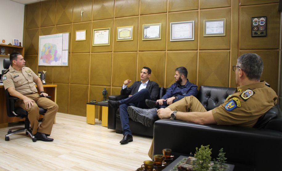 Grupo Boticário doa 2,5 mil unidades de álcool antisséptico para a Polícia Militar