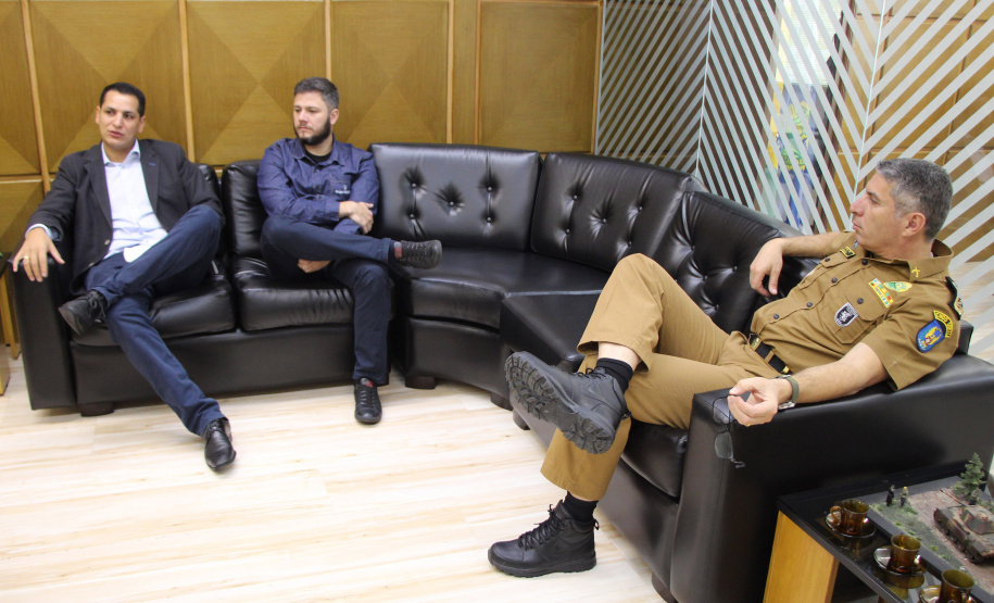 Grupo Boticário doa 2,5 mil unidades de álcool antisséptico para a Polícia Militar