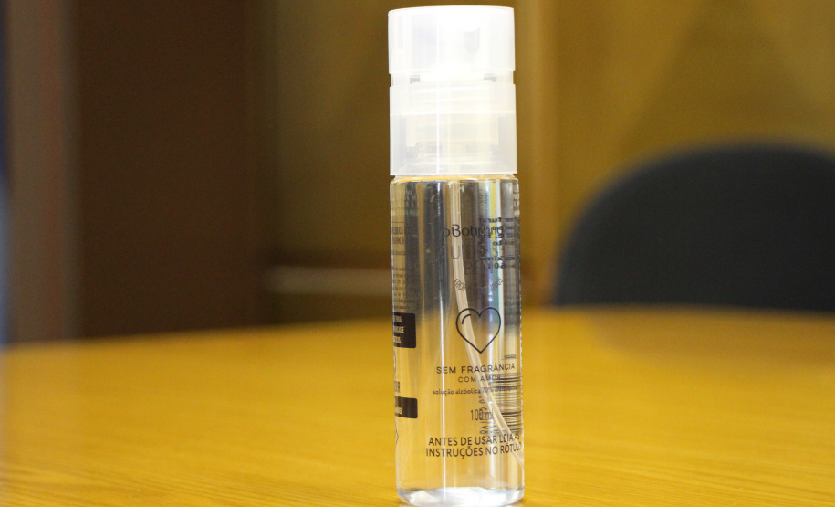 Grupo Boticário doa 2,5 mil unidades de álcool antisséptico para a Polícia Militar