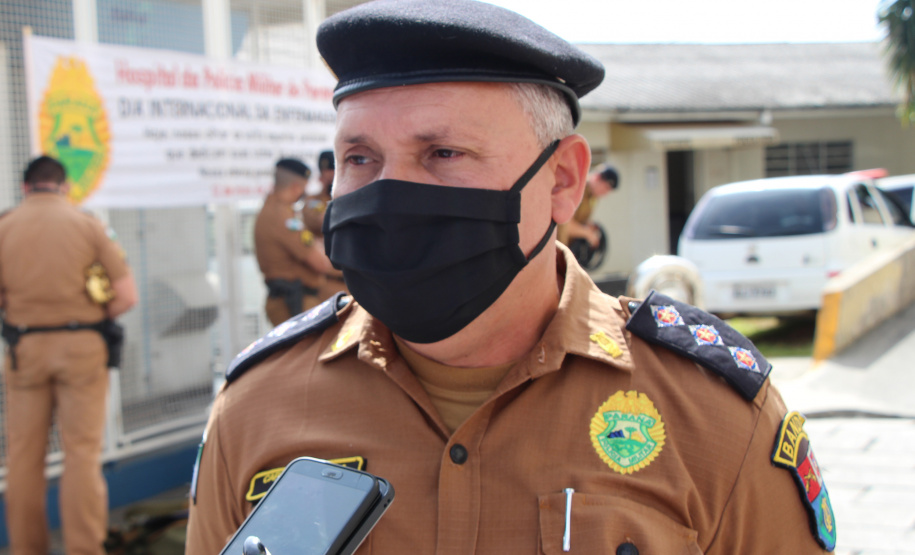 Banda de Música da PM faz homenagem para enfermeiros do Hospital da PM no Dia Internacional da Enfermagem