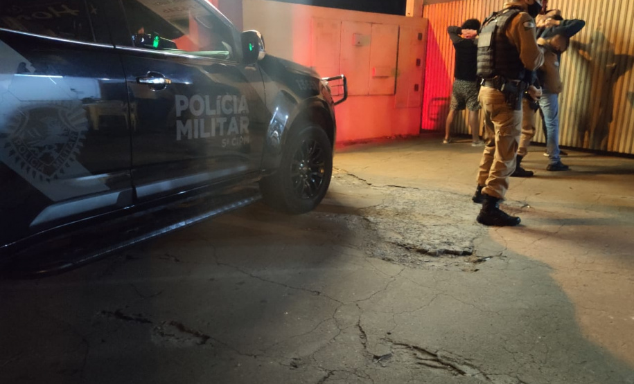 Durante operação Ostensividade II, PM prende duas pessoas em Cianorte, no Noroeste do estado