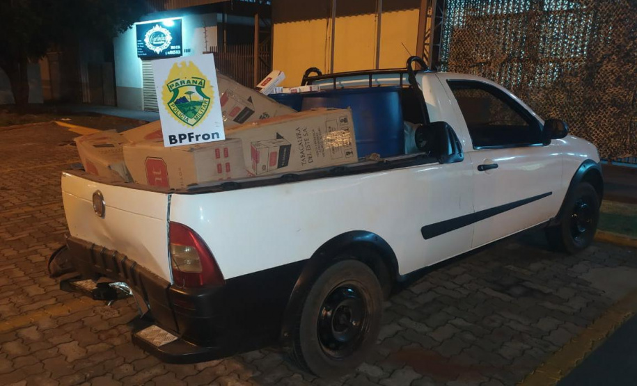 BPFron apreende mais de 34 mil carteiras de cigarros e apreende dois veículos em Guaíra (PR)