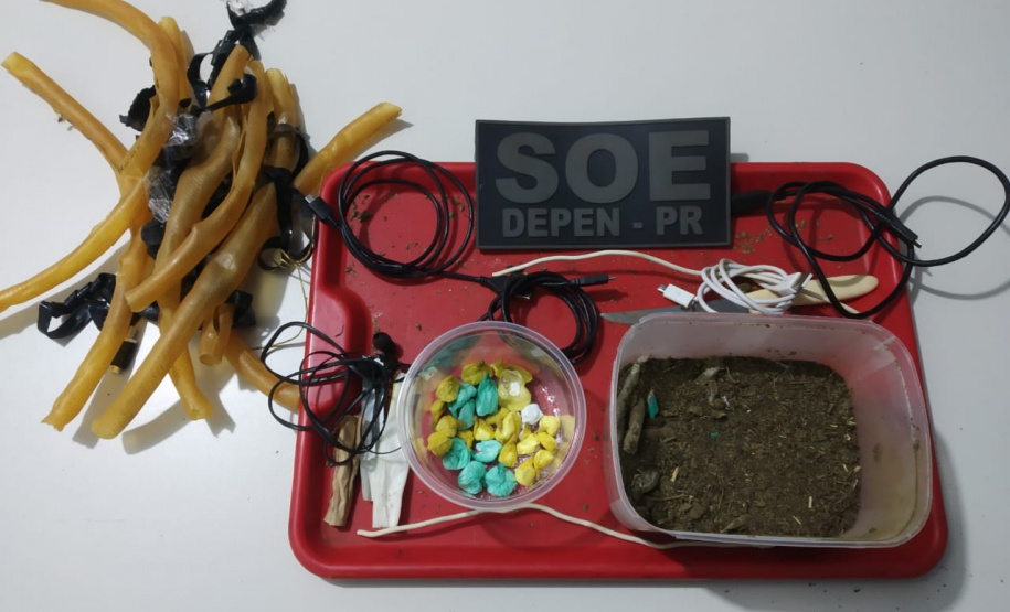 SOE apreende drogas que seriam lançadas para dentro da Penitenciária de Foz do Iguaçu