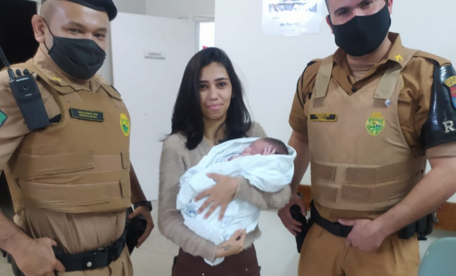 Policiais militares salvam vida de bebê engasgado em Cianorte, no noroeste do Paraná
