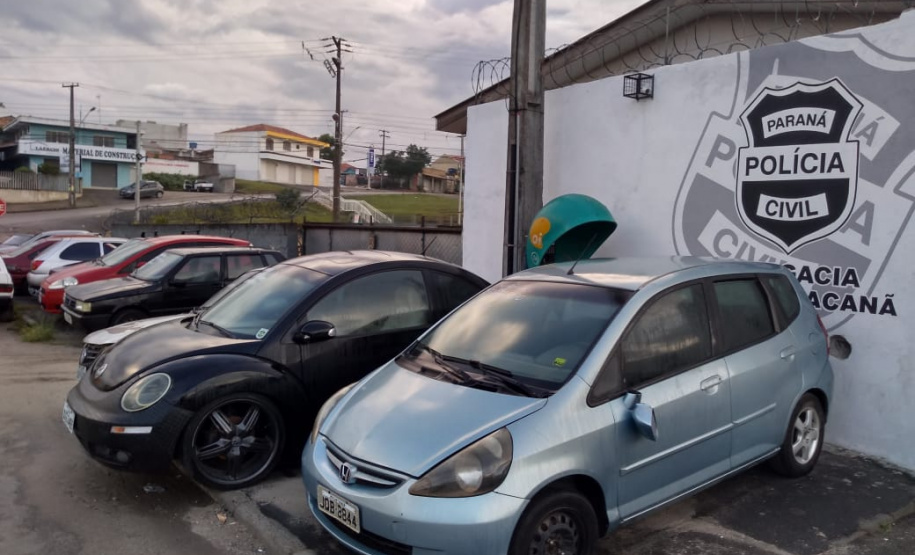 Segurança retira veículos do pátio da Delegacia Alto Maracanã