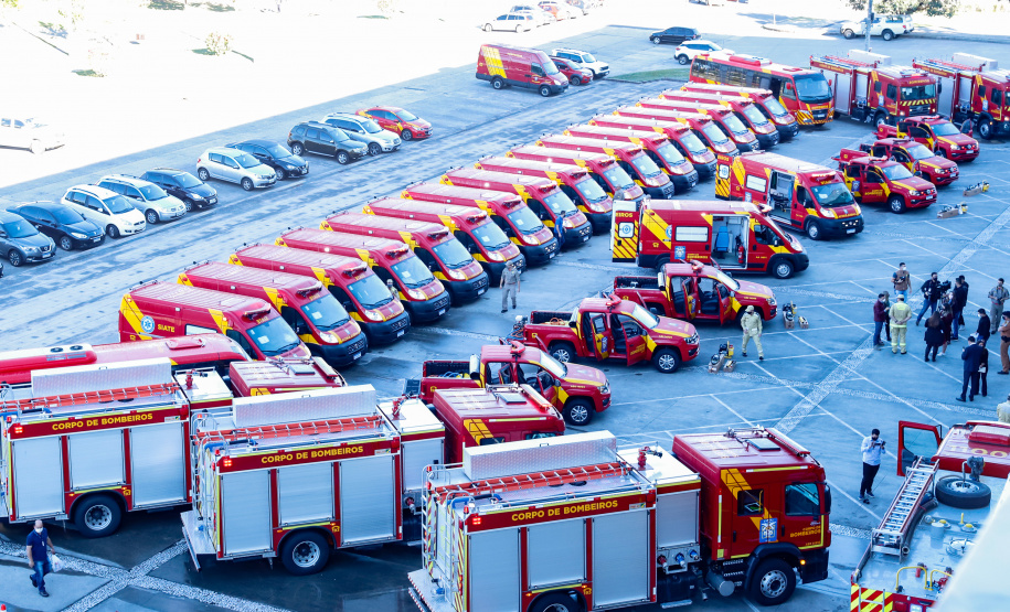 Governo reforça Corpo de Bombeiros com 34 novos veículos