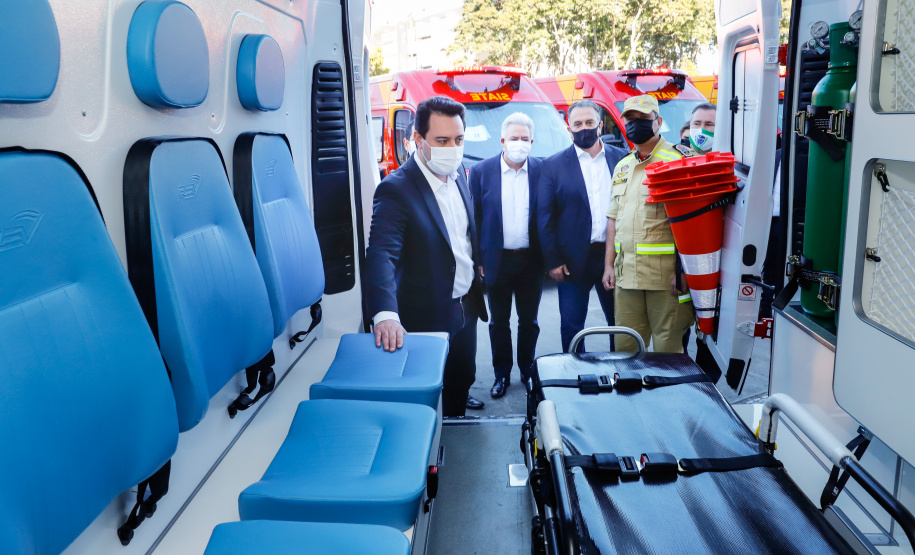 Governo reforça Corpo de Bombeiros com 34 novos veículos