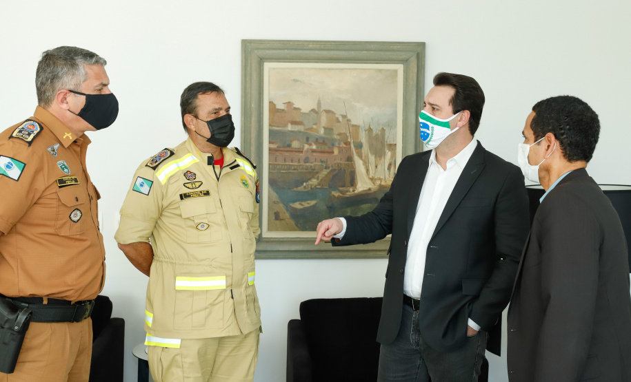 Governo reforça Corpo de Bombeiros com 34 novos veículos