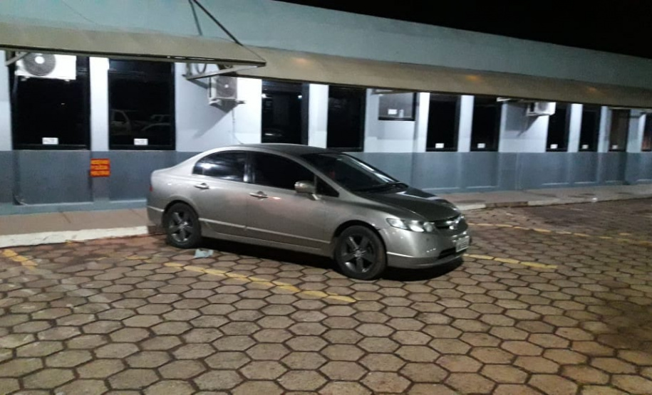 Agentes penitenciários apreendem 17 celulares, sete buchas de cocaína e nove tabletes de maconha em Cascavel