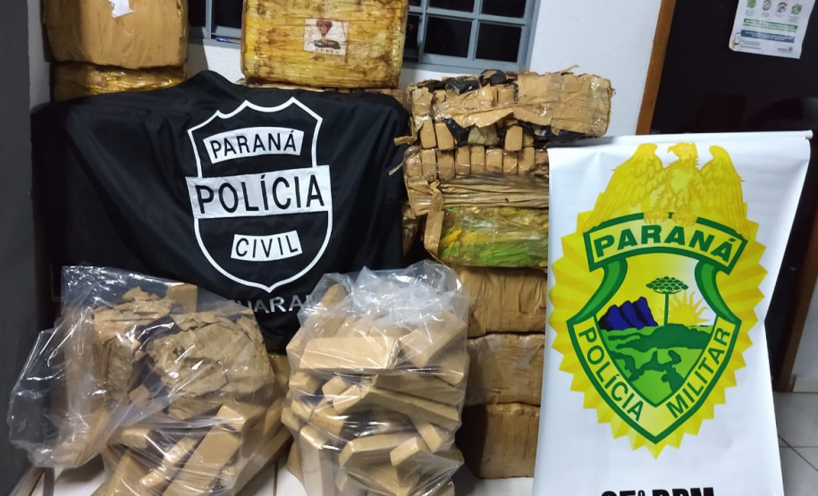 Polícias Civil e Militar apreendem 615 quilos de maconha em Cafezal do Sul