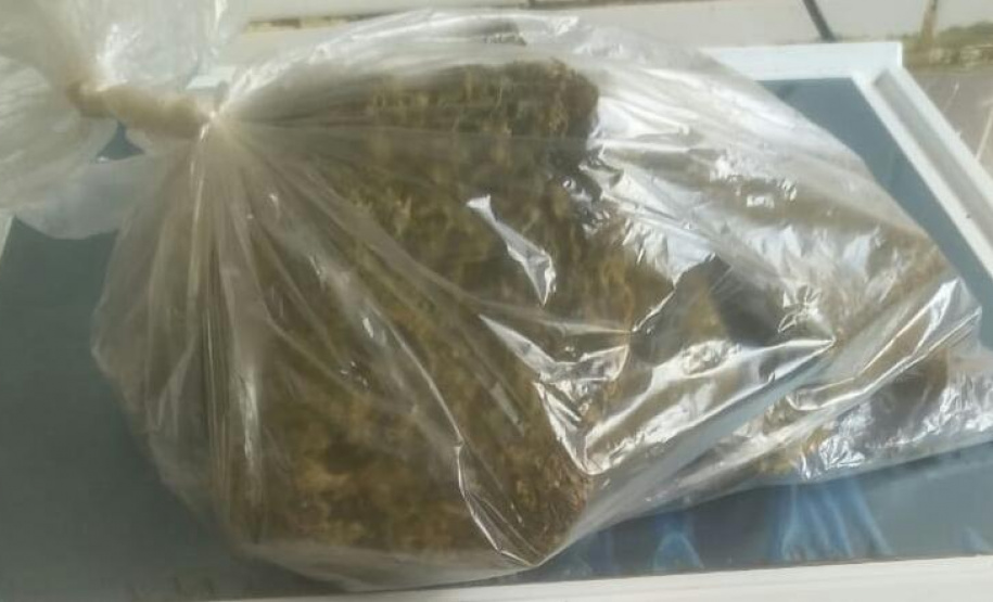 Agentes de Maringá evitam entrada de mais de 500 celulares e 11 quilos de maconha em cinco meses