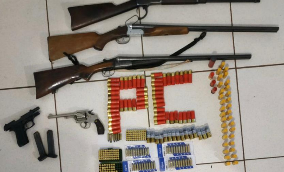 Polícia Civil deflagra operação para investigar furtos a caminhões no Centro-Sul