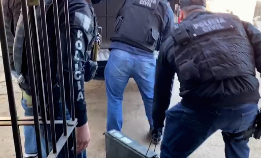 PCPR recupera baterias telefônicas avaliadas em R$ 40 mil em Ponta Grossa