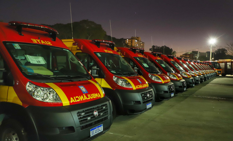 Governo reforça Corpo de Bombeiros com 34 novos veículos