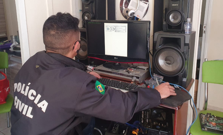 Polícia Civil prende suspeito de estelionato em Curitiba