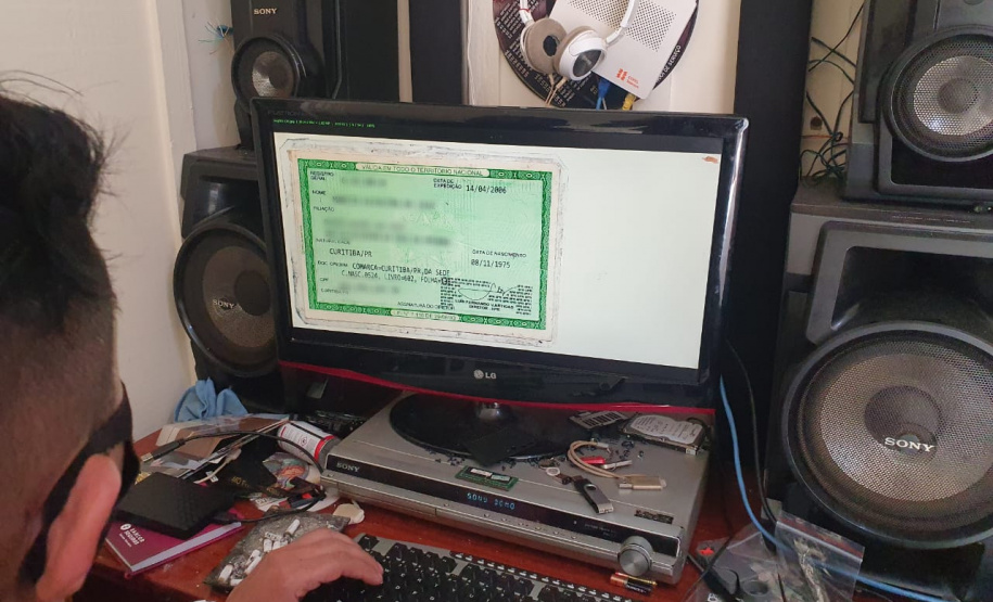 Polícia Civil prende suspeito de estelionato em Curitiba