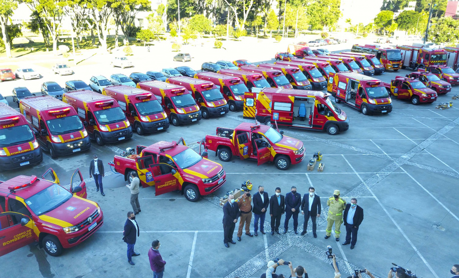 Governo reforça Corpo de Bombeiros com 34 novos veículos