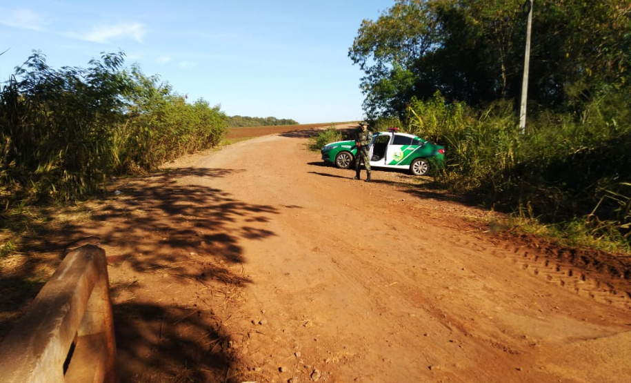Barcos, redes de pesca, armas e anzóis são apreendidos durante abordagens da Operação Ostensividade Aquática no Interior do estado